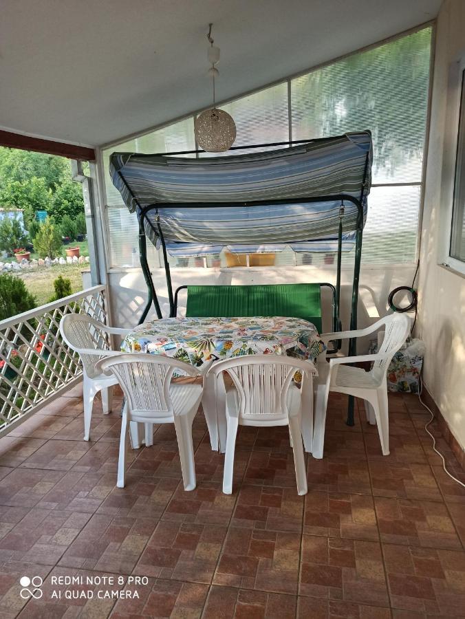 Karali Apartments Lagadin Ngoại thất bức ảnh
